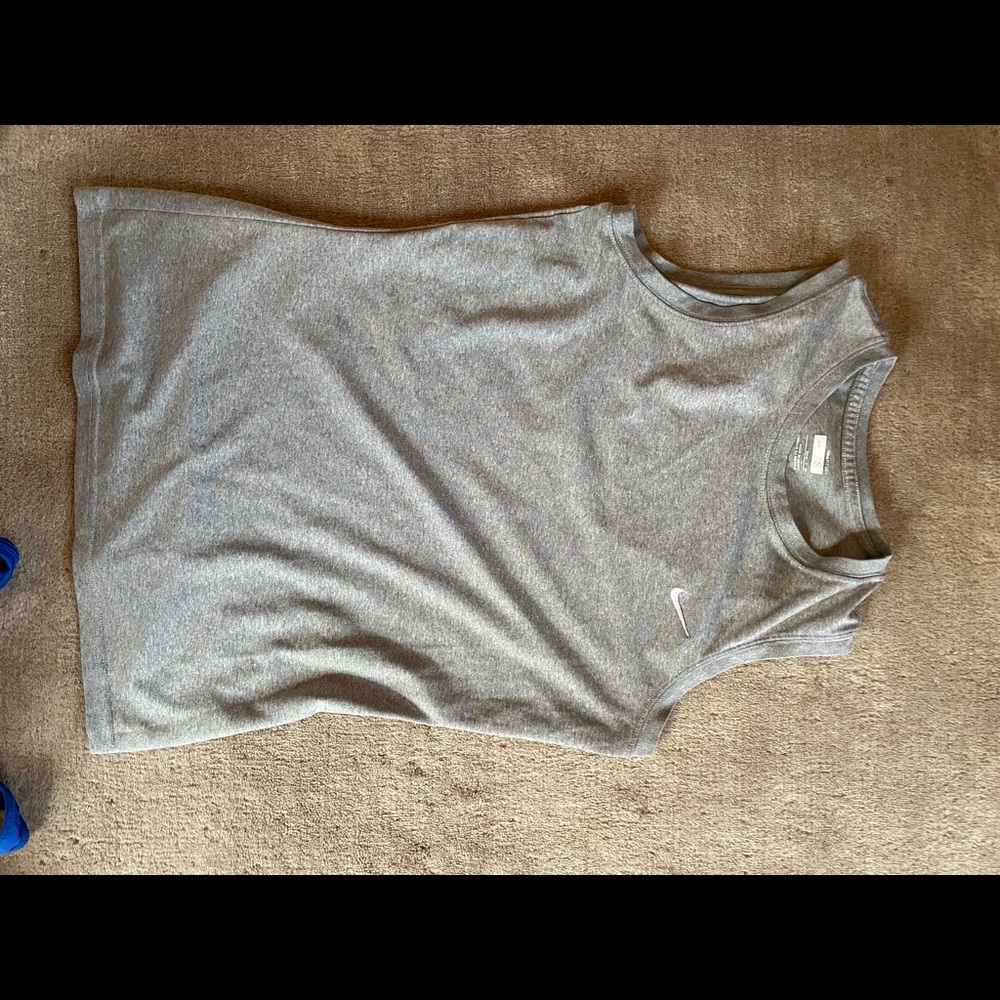 Women’s Nike muscle tank